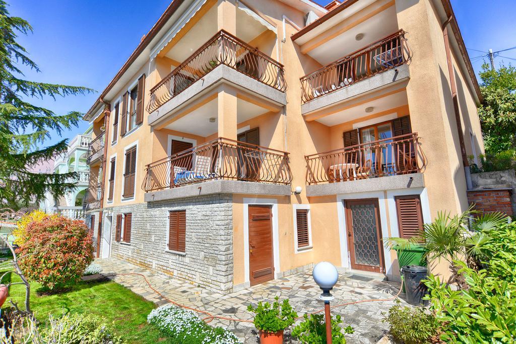 Apartments Creska 629 Rabac Exteriér fotografie